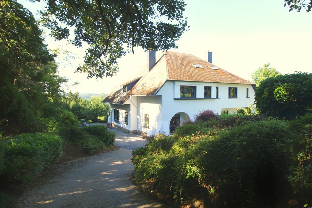 Les Alisiers Hotel Nadrin Exterior foto